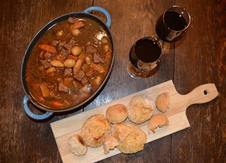 J&#228;germeister veal stew